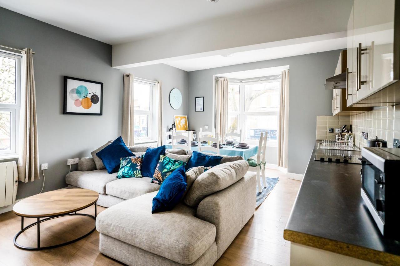 Harrow Road Stay Central+Parking レスター エクステリア 写真
